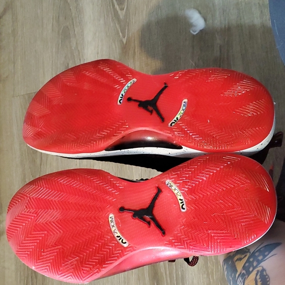 Jordan Air Jordan 35 PF Sneakers 8 - Picture 4 of 10